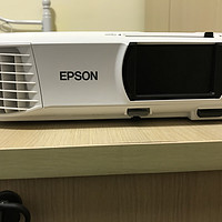 #晒单大赛#黑五战果：EPSON 爱普生 Home Cinema 1060(CH-TW650) 投影机 开箱