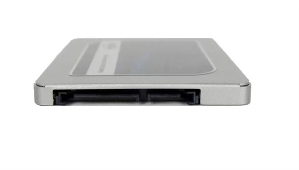 64层3D TLC NAND：crucial 英睿达 发布 MX500系列 固态硬盘