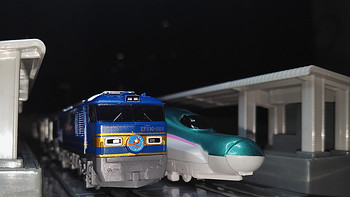 Takara Tomy Plarail Advance 篇五：“仙后座”号寝台特急列车（北斗星色特别版）