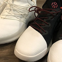 实战出街两相宜：Adidas 阿迪达斯 Harden Vol.1 哈登一代战靴 黑白双色 开箱