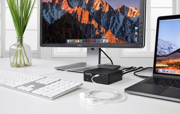 #CES2018新品速递#Thunderbolt 3高速传输：Plugable 推出 D-CAM 扩展坞 和 480GB 移动硬盘