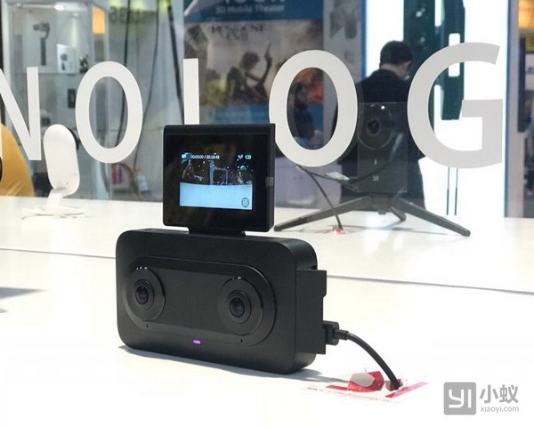 #CES2018新品速递#VR直播利器：YI 小蚁 发布 180°3D VR相机