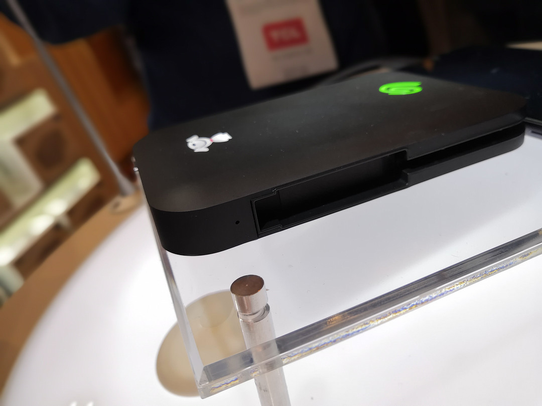 集备份和充电功能于一身：SEAGATE 希捷 联合 京东 推出 Joy Drive “乐备宝” 移动硬盘
