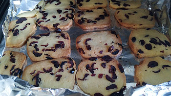 #元气早餐#第一次烘焙成功！蔓越莓黄油饼干DIY
