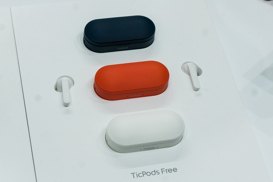真无线智能交互：出门问问 发布 小问智能耳机 TicPods Free