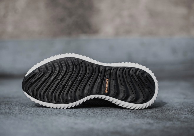 增强保护性：adidas 阿迪达斯 AlphaBOUNCE Beyond 跑鞋开售