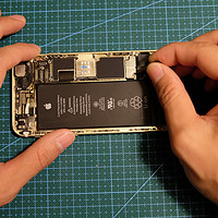 涅槃重生的APPLE 苹果 iPhone 6 更换电池全记录