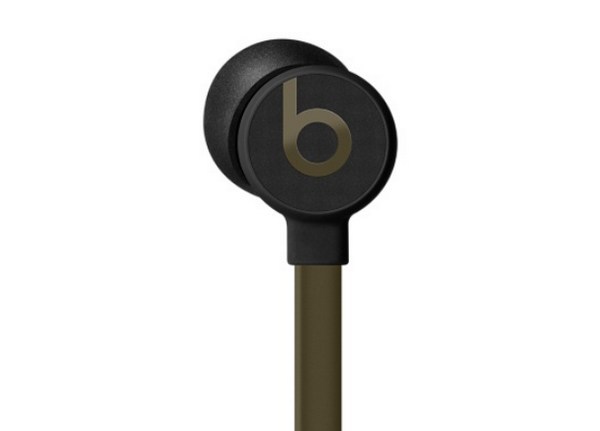 迷彩风格：UNDEFEATED 迷彩 Beats Pill+ 扬声器 和 BeatsX 限量版耳机 登陆AppleStore