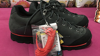Kailas 凯乐石 KS510707 （男-黑红 ）旅行运动鞋 开箱