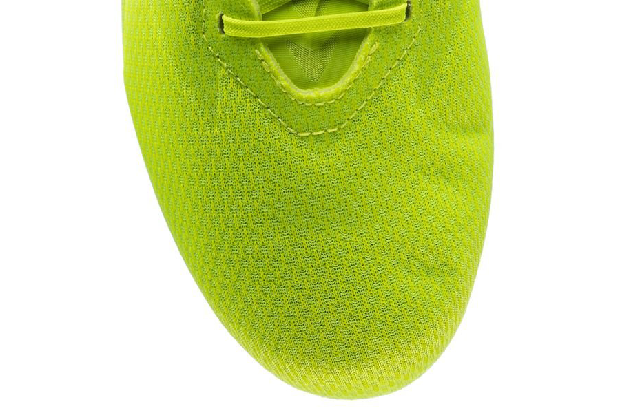 高亮之光：new balance 推出 全新配色版 Furon 3.0 Pro FG 足球鞋