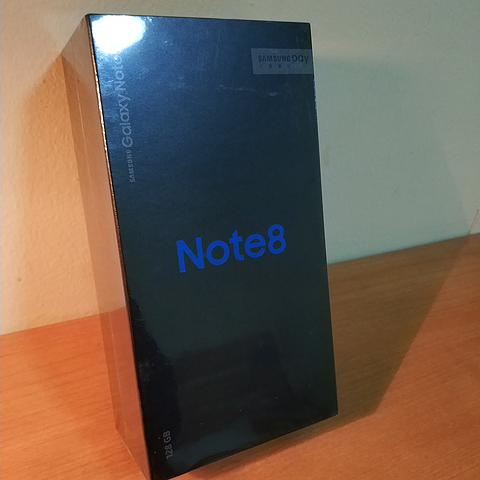 安卓阵营机皇：三星 盖乐世 note8 开箱