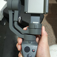 意外的入手—DJI 大疆 灵眸 OSMO2 手机云台 开箱（附后续实际使用感受）