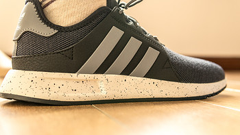 蘑菇爱运动 篇一：简洁、大方、舒适，这个三叶草很不错—adidas 阿迪达斯 三叶草X_PLR 经典鞋 BY9254