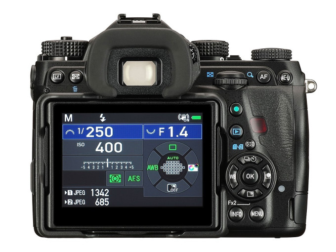 “欣然”换代升级：PENTAX 宾得 发布 K-1 Mark II 全画幅单反相机