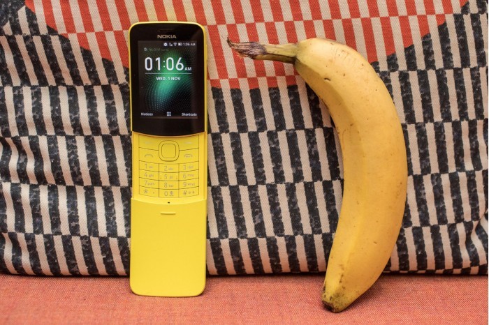 22年“香蕉机”经典复刻：NOKIA 诺基亚 发布 Nokia 8110 4G复刻版手机