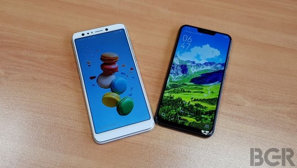 骁龙845、“小刘海”设计：ASUS 华硕 展出 ZenFone 5z 和 ZenFone 5 Lite 智能手机
