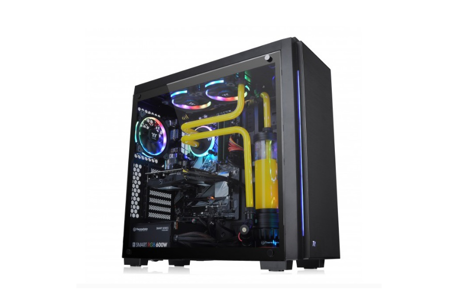 水冷方案、语音控制灯效：Thermaltake 曜越 推出 VERSA C23《绝地求生》吃鸡水冷电竞主机