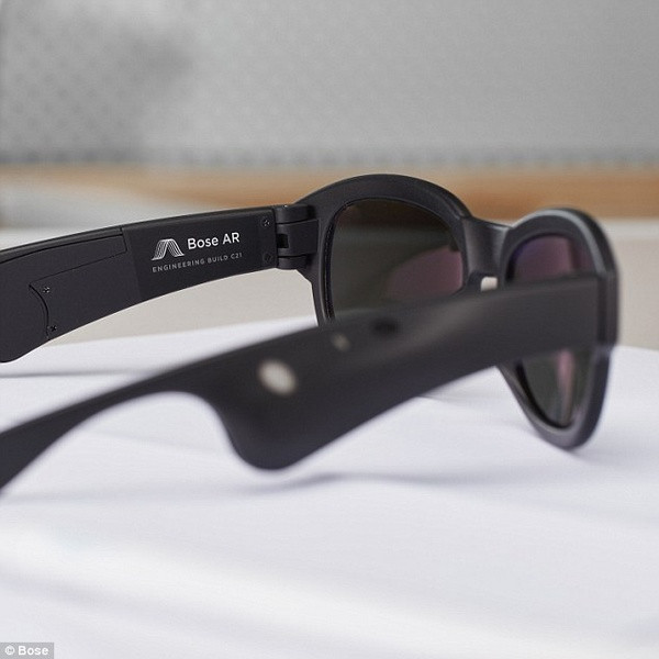 主打音频增强体验：BOSE 发布 Bose AR prototypwe 智能眼镜