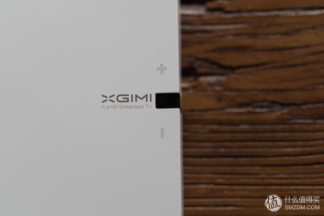 《到站秀》第165弹：XGIMI 极米 全高清无屏电视 Z6