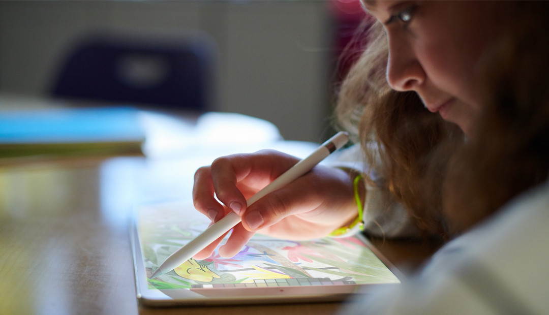 廉价平板也支持Apple Pencil：Apple 苹果 发布 新款 iPad 9.7寸 平板电脑