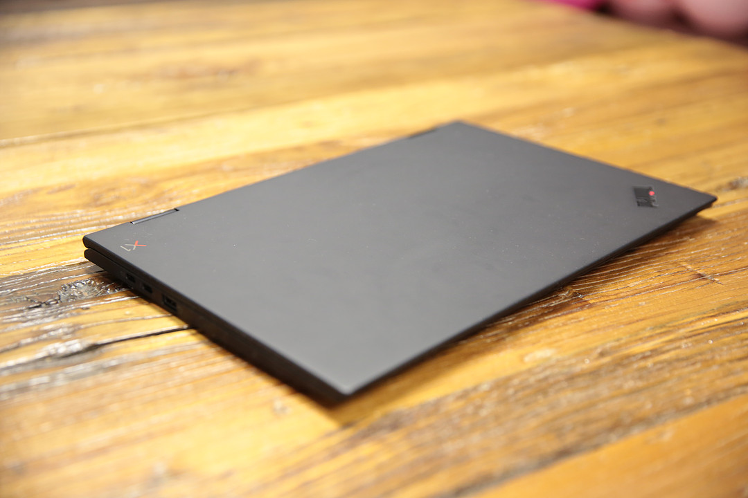 《到站秀》第172弹：ThinkPad X1 Yoga 2018 多模商务笔记本