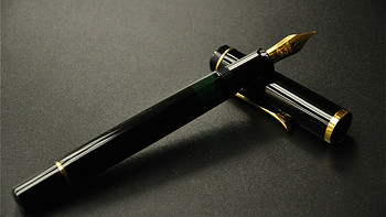 售价1200元，舍不得用系列吖：德国进口 Pelikan 百利金 M200 钢笔 体验