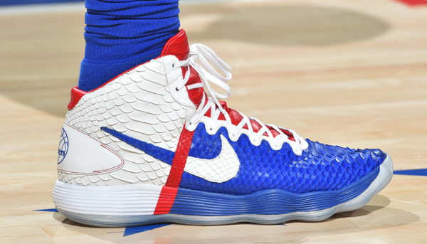 值鞋控VOL.65: NBA常规赛明日收官 各大奖项