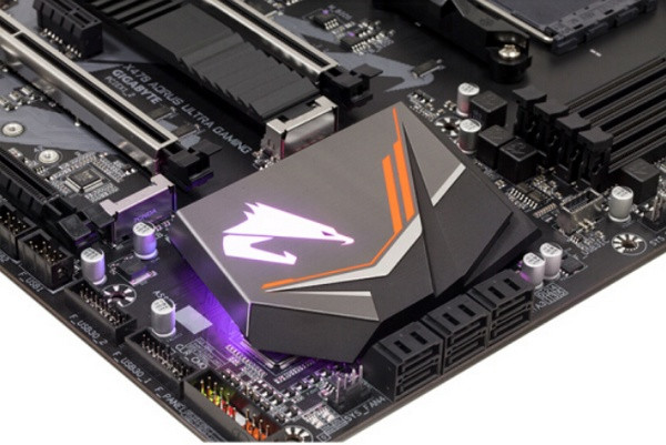 支持二代Ryzen“锐龙”：GIGABYTE 技嘉 发布 X470 AORUS“猎鹰”系列三款主板