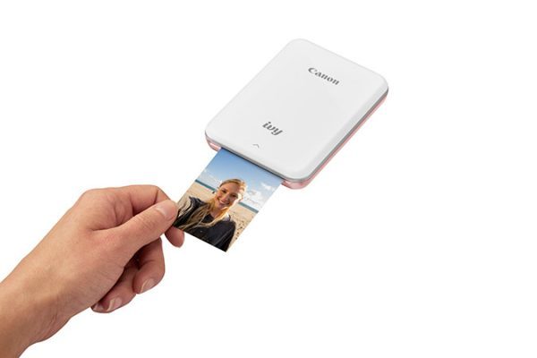 握在手中随时打印：Canon 佳能 发布 IVY Mini 便携照片打印机