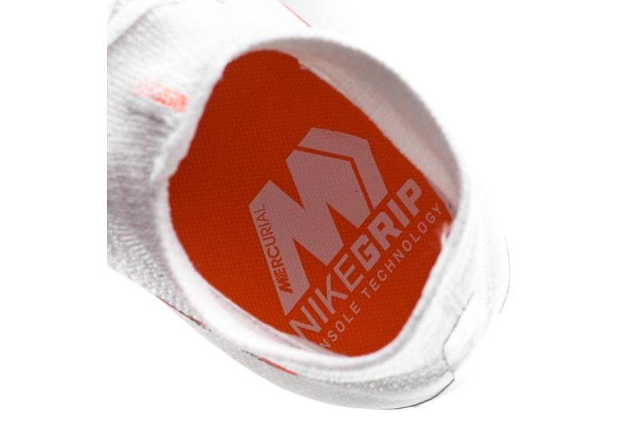 世界之王：NIKE 耐克 推出 Just Do It Pack版Mercurial Superfly VI Elite AG-Pro 足球鞋
