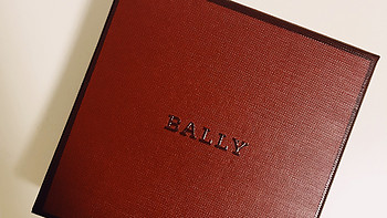 BALLY  巴利  十字纹黑色牛皮短款钱包  低调实用