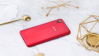 vivo X21 宝石红 6G+128G 开箱晒物