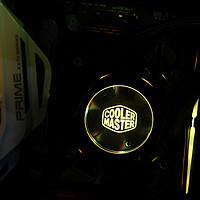 开一个箱，烧一柱香 篇二：性能比灯强—COOLERMASTER 酷冷至尊 冰神P240 RGB 水冷开箱