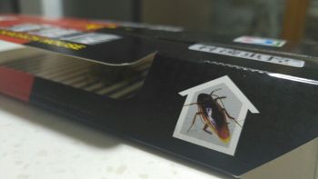 藏胶金屋，未成年禁入—科凌虫控 蟑螂屋 使用报告
