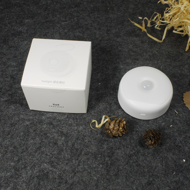 MIJIA 米家 Yeelight 小夜灯开箱晒物(附与宜家小夜灯对比)