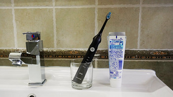 用过霍尼韦尔的空气净化器，但他家的电动牙刷你用过吗？(附几种牙刷对比)