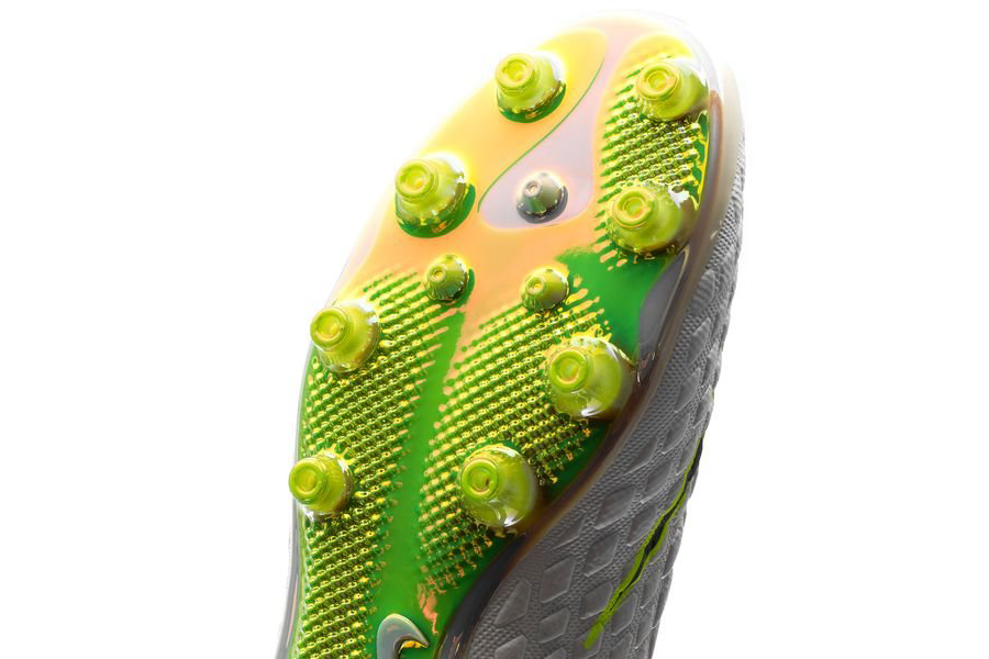 闪耀俄罗斯：NIKE 耐克 推出 世界杯专属版 HyperVenom Phantom III Elite DF AG-Pro 足球鞋