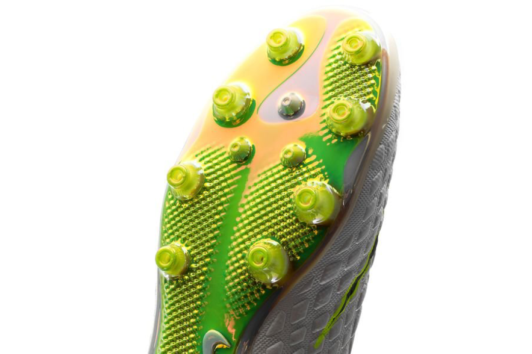 闪耀俄罗斯:NIKE 耐克 推出 世界杯专属版 HyperVenom Phantom III Elite DF AG-Pro 足球鞋