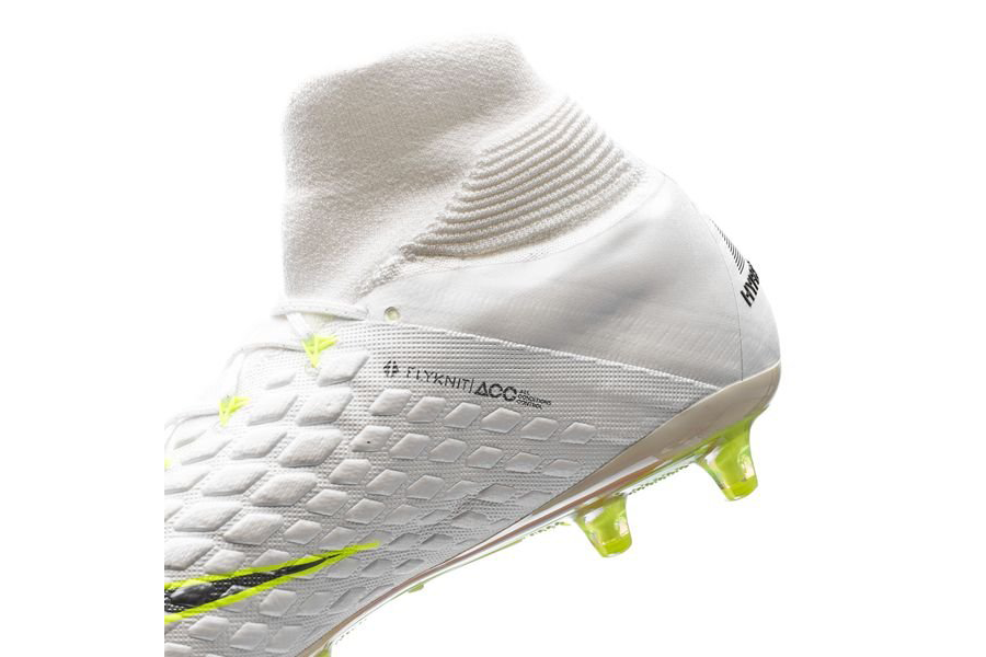 闪耀俄罗斯:NIKE 耐克 推出 世界杯专属版 HyperVenom Phantom III Elite DF AG-Pro 足球鞋