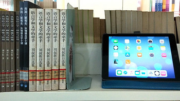 图书馆猿のAESIR AR1802PBKQL004-9.7 iPad 小清新系列平板保护套开箱
