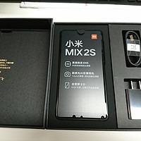 MI 小米 MIX2S 手机+无线充电器 简易上手