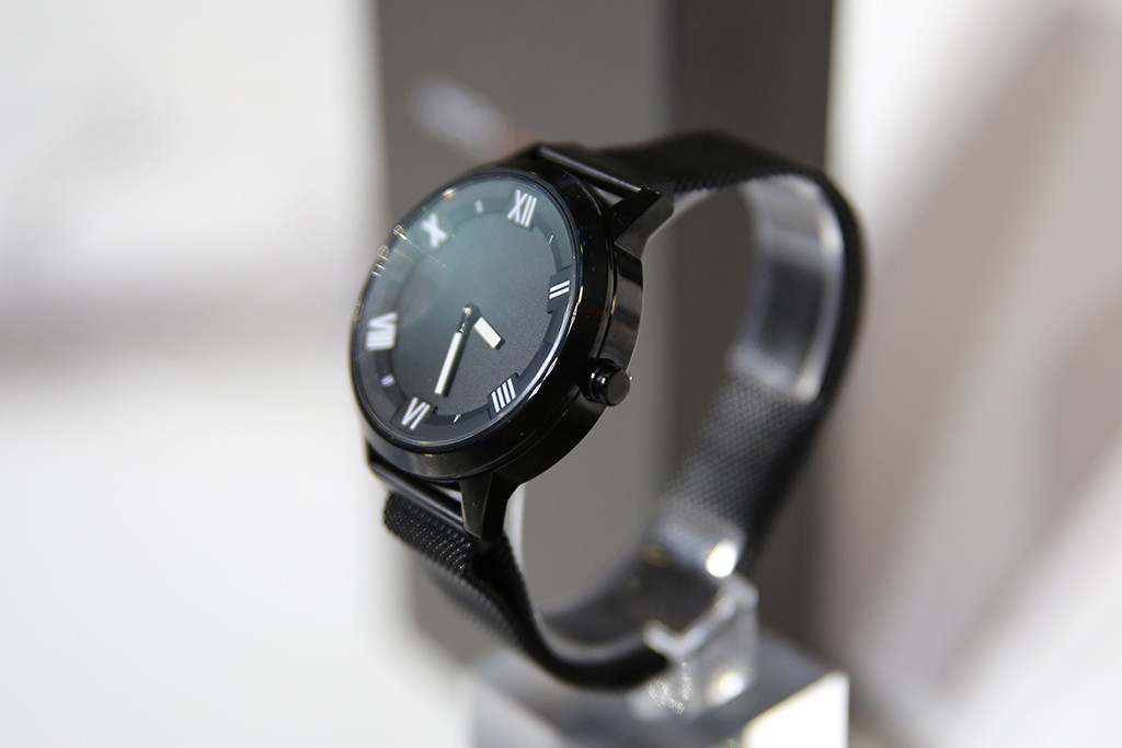 45天超长待机：Lenovo 联想 Watch X 智能手表亮相 CES Aisa 2018