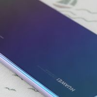 IT产品开箱试用 篇一：一次入厕悲剧之后的被迫换机——华为P20开箱体验