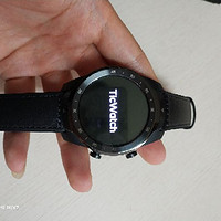 数码产品 篇一：出门问问 TicWatch Pro 智能手表 简单开箱