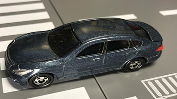 打折优惠凑单好物：TOMICA 多美卡  NISSAN FUGA （日产风雅）合金玩具车