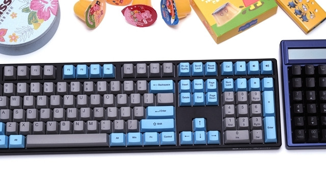 简单就好，AKKO Ducky One PBT热升华 机械键盘 开箱体验