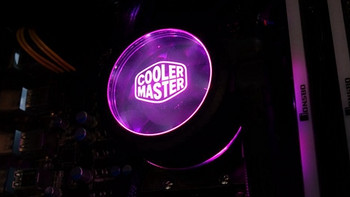 剁手败家开箱 篇一：打开夏天的正确方式—CoolerMaster 酷冷至尊 冰神P280 RGB 水冷散热器开箱 