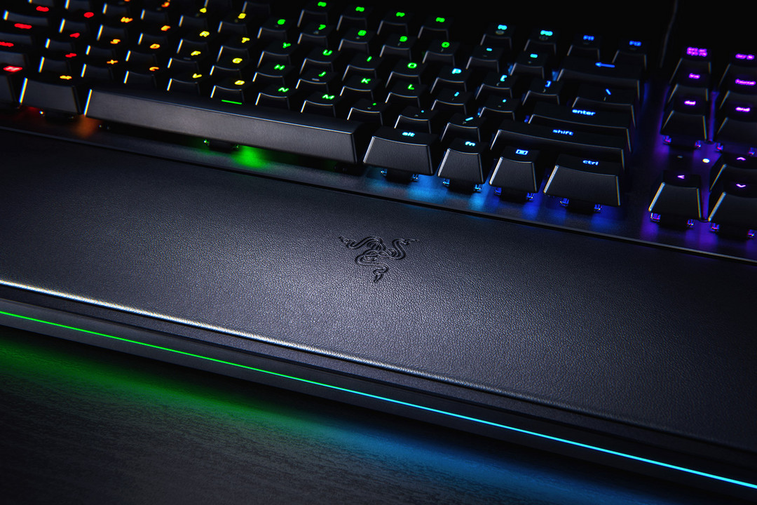 搭载光轴、1亿次按键寿命：RAZER 雷蛇 发布 猎魂光蛛系列机械键盘