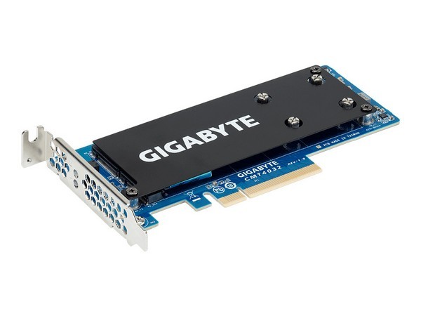 可扩展4路M.2 SSD：GIGABYTE 技嘉 发布 CMT4034 和 CMT4032 M.2扩展卡