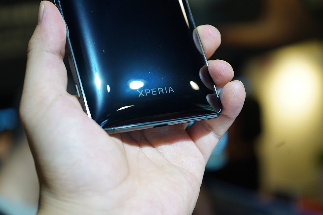 双摄4K屏幕：SONY 索尼移动  Xperia XZ2 Premium 国行版 正式发布